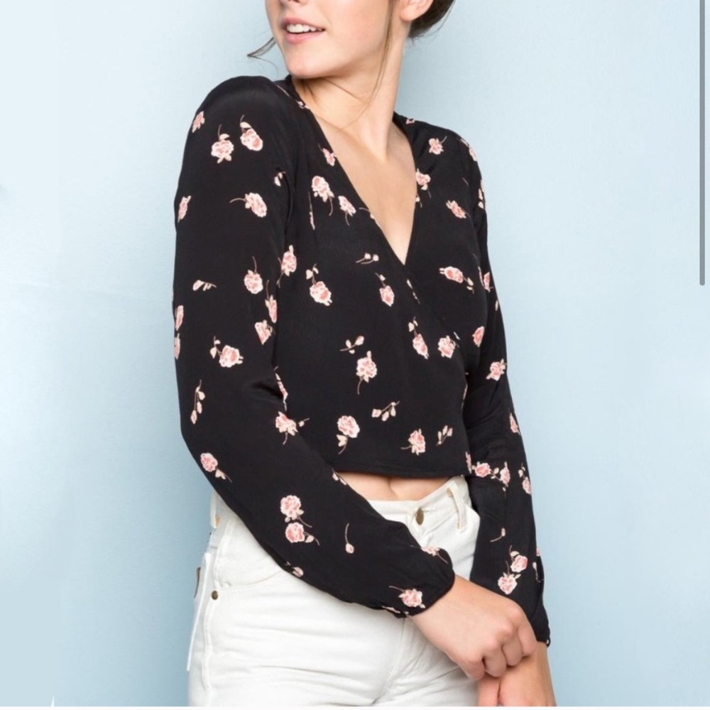 brandy melville floral coco wrap top